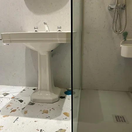 Castro Vut 7712 As Apartman *